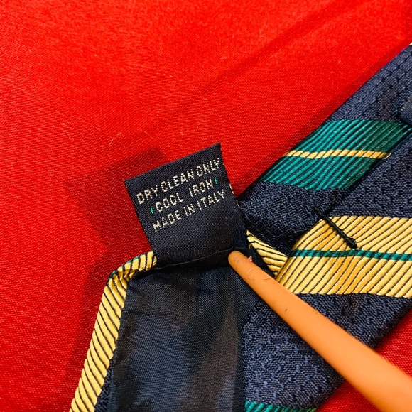 🔥MENS BURBERRY STRIPE TIE 100% SILK MADE IN ITALY - Picture 8 of 8